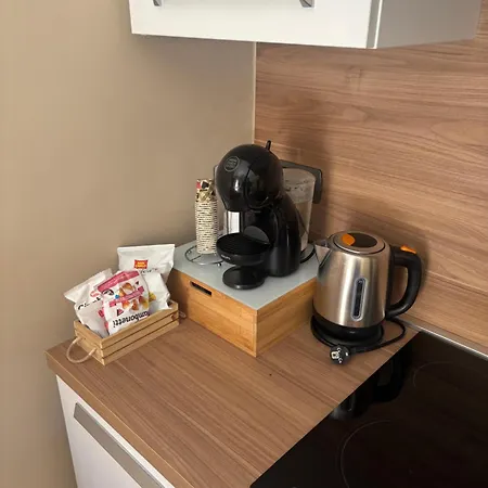 Oda ve Kahvaltı La Casa Di Luca 4*